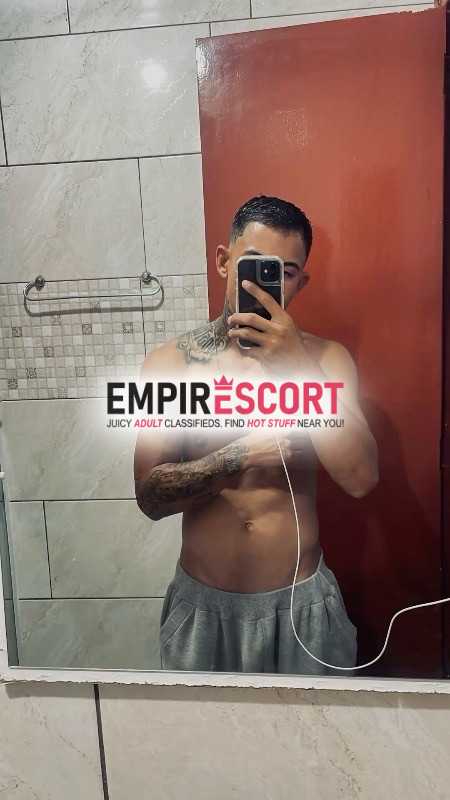 novinho pauzudo bem dotado😈🔥