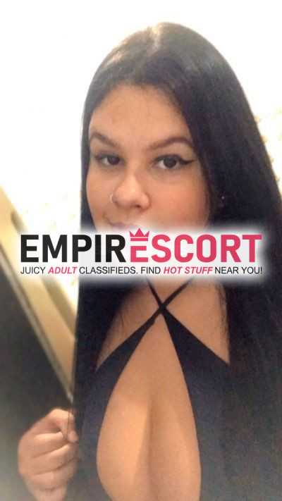 betty novidade uma morena sexy rainha do oral sem frescuras