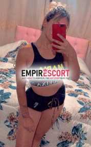 paulinha do anal guloso e mamada suculenta vem mim botar de quatro e mater gostoso