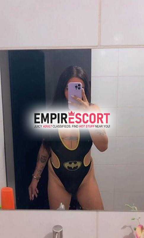 rainha do anal e oral com local