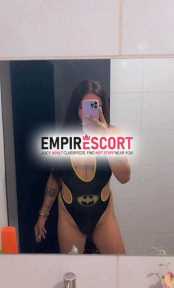 rainha do anal e oral com local