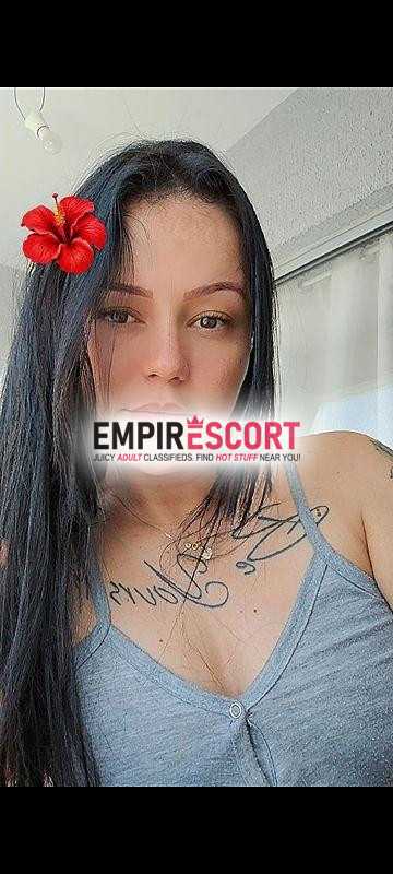 larissa em motel e residência