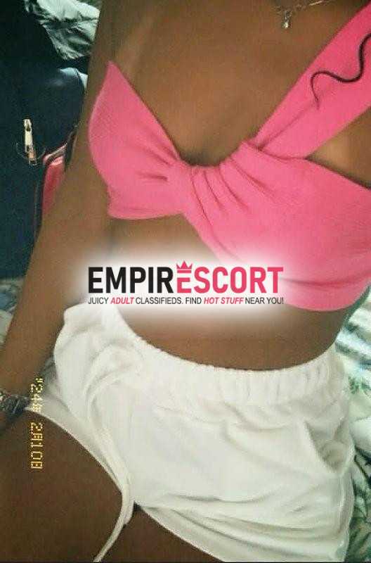 morena cacheada com local e externo disponível 🌺