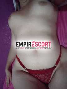nina branquinha linda do cuzão guloso 😋 cheia de tesão pra vc vir desfrutar desse sexo selvagem gostoso comigo adoro fazer 69 não sou mulher mecânica