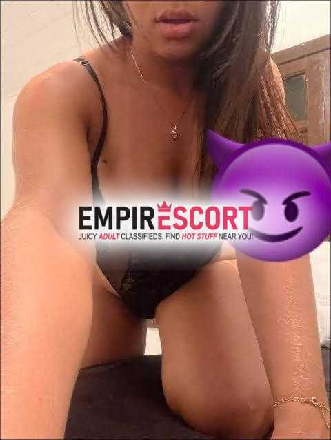 morena toma leite 🥛 😈