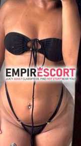 brendinha morena mais atraente chegou jovem de corpo sedutor.