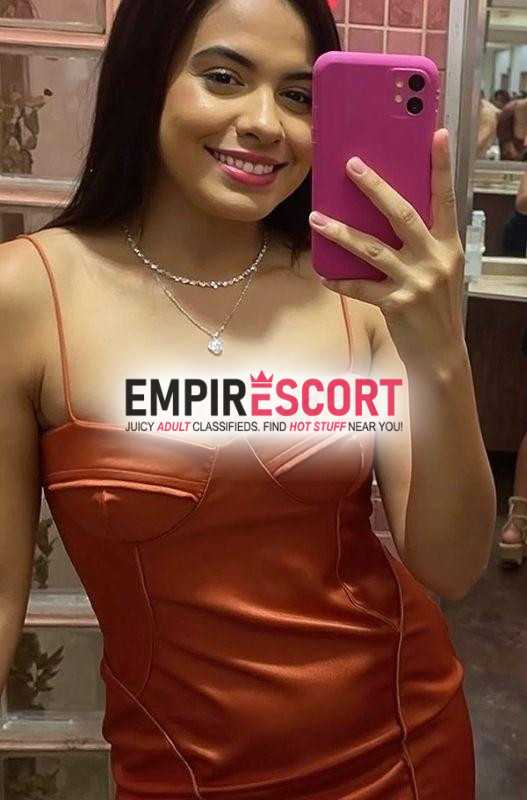larissa mancine
