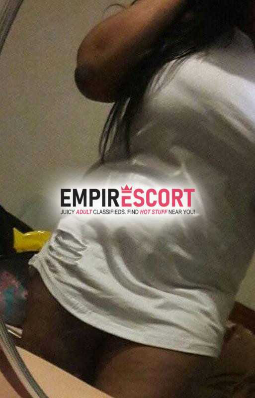 andressa 
morena linda de corpo e l rosto e bem sensual aproveita que somente o horário hoje está 40