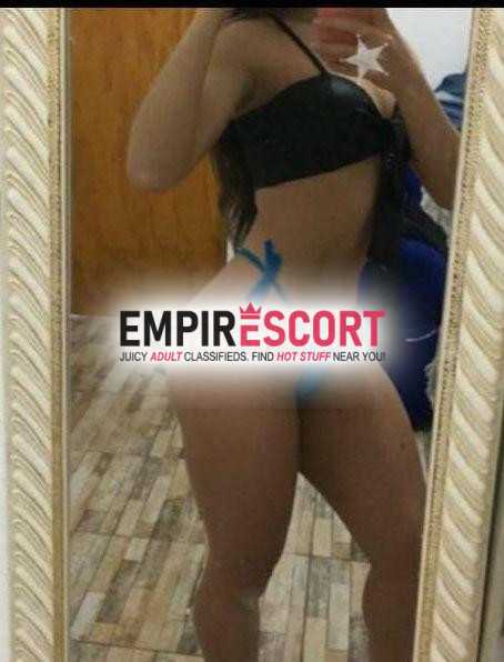 julia disponível agora com local