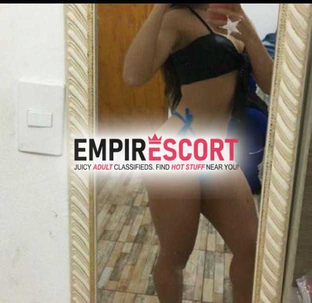 julia disponível agora com local