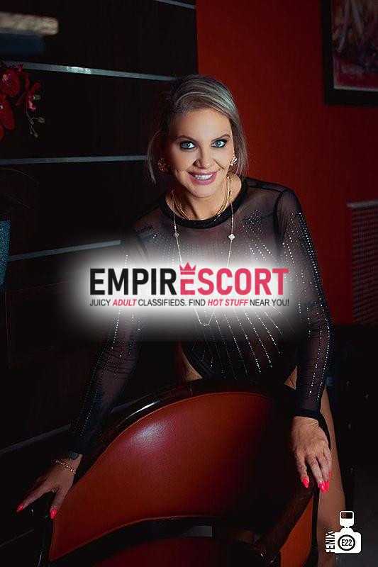 mel massagem coroa milf - loira com dedinhos atrevidos e muito mais.