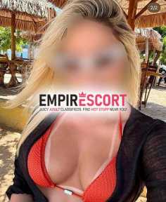 me chamo gabriely souza faço massagens com finalização. sou loira muito bonita