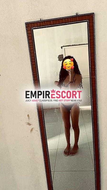 penélope disponível agora com local
