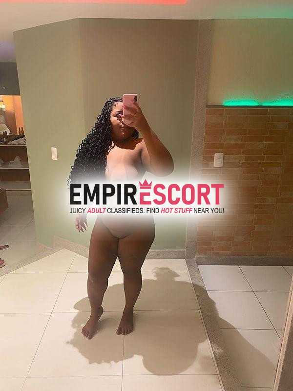 morena novata na cidade no centro com local 🔥😈