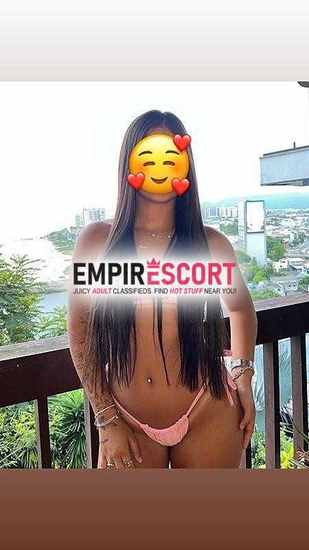 lara acabei dando pro meu chefe que dizia ser gay e ele me comeu gostoso socando na bucetinha 😋.