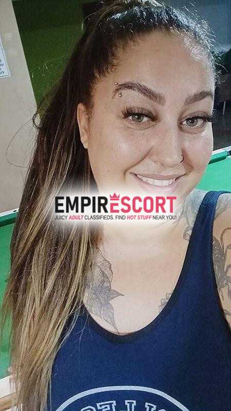 faço saidas safada boqueteira adora sexo . mineirinha tattoada grelinho rosinha
