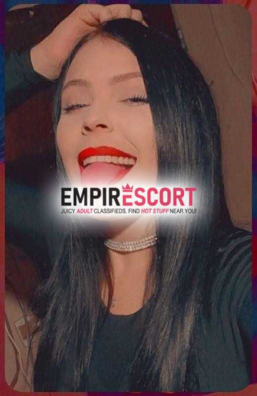 camilinha olhos azuis safada pronta pra te satisfazer