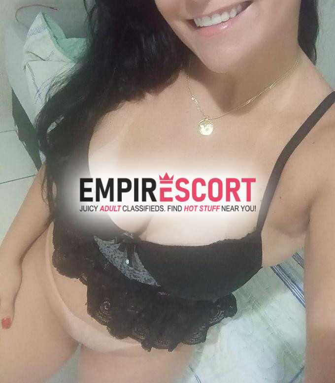 mulher branquinha