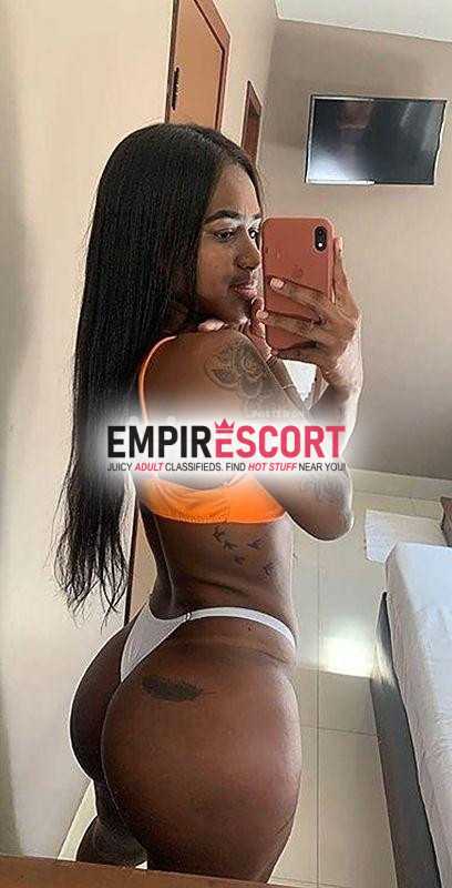 pretinha do job completinha com local segura discreto🌶🔥🔥