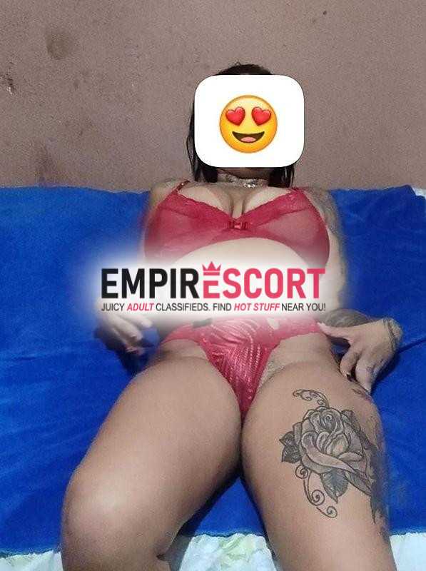 morena sexy e gostosa