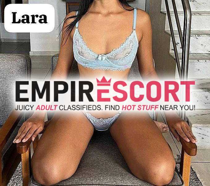 lara sua namorada atraente