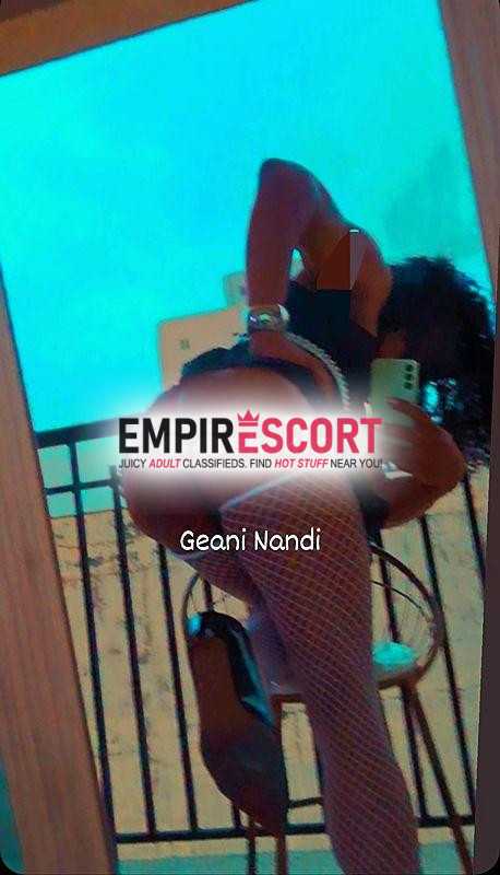 geani nandi cross dressing