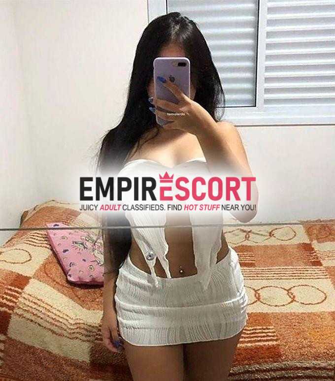 sara uma linda morena safada e gostosa 🔥