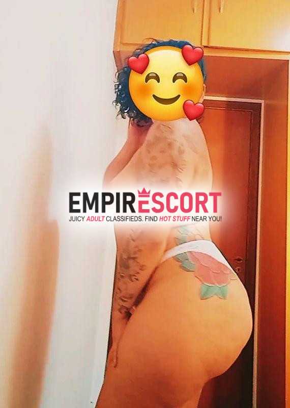 morena fofinha tatuada com local climatizado seguro e discreto