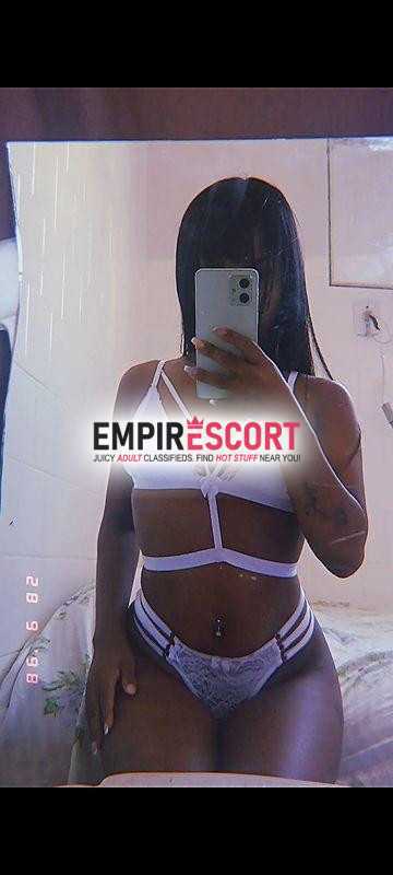 indiazinha quente disponível com local