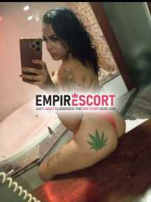 morena tatuada do bucetão gostoso