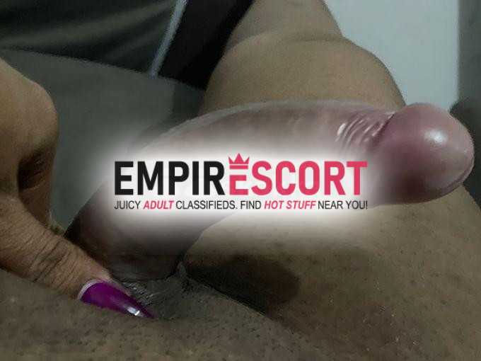 querem ver uma trns com 19cm de pica gozando entÃo vamos gozar agora por vÍdeo chamada estou disponÍvel doida pra gozar com vcs