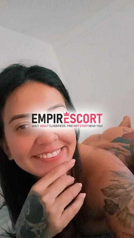 sou tranquilasorriso safado chupo aquele boquete bem quentinhosou branquinha toda tattoadapernas torneadas 😉😉
