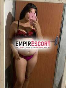 novinha linda universitária😍 disponível para saída atendo em ou hotel ou motel vou até sua residência se preferir tenho meu próprio veículo 😍😋