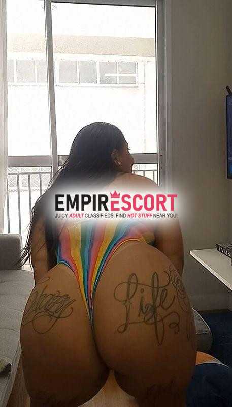 novinha do rabao tatuado 🍑😈