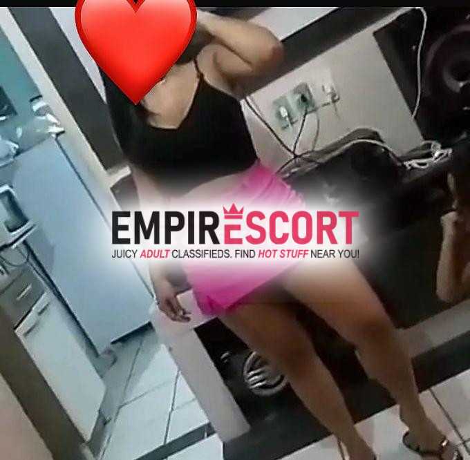 rapidinha com local vem gozar