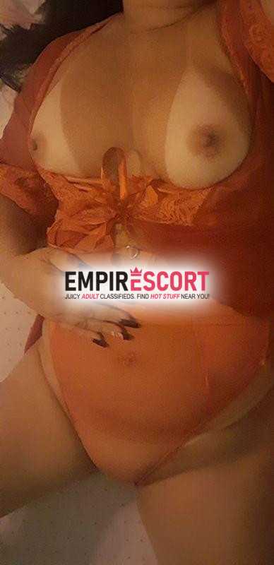 👑 coroa👑🔥bronzeada🔥
toda natural seios durinhospele lisinha 🐸ppk gordinha.🫦
😍⏰️disponível até as 0200 hrs manhã😍⏰️