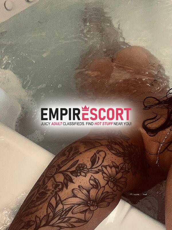 safira japonesa quente