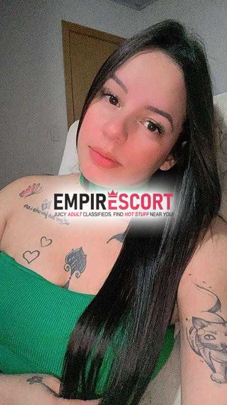 nicole nunes. com local.