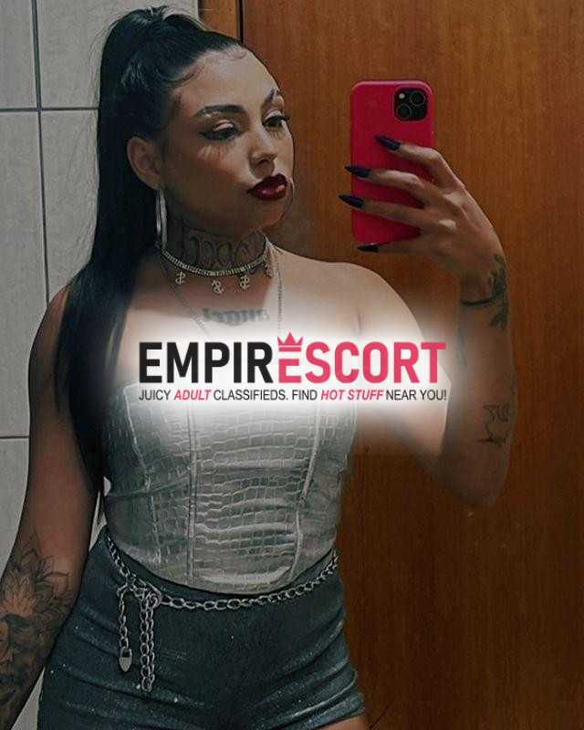 🔥magrinha tatuada querendo esquentar sua sextas feira 🔥🥵