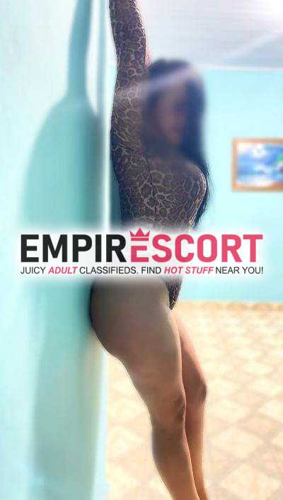 carol dou o meu rabinho para você sou uma escort sem frescuras.