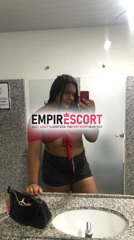 oii meu amores vem me conhecer melhor sou trans sou legal e estou disponível