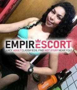 cissa sou uma linda morena bem gostosa vem relaxar amor.