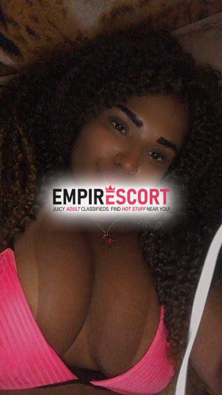 morena gostosa com local no centro de caxias