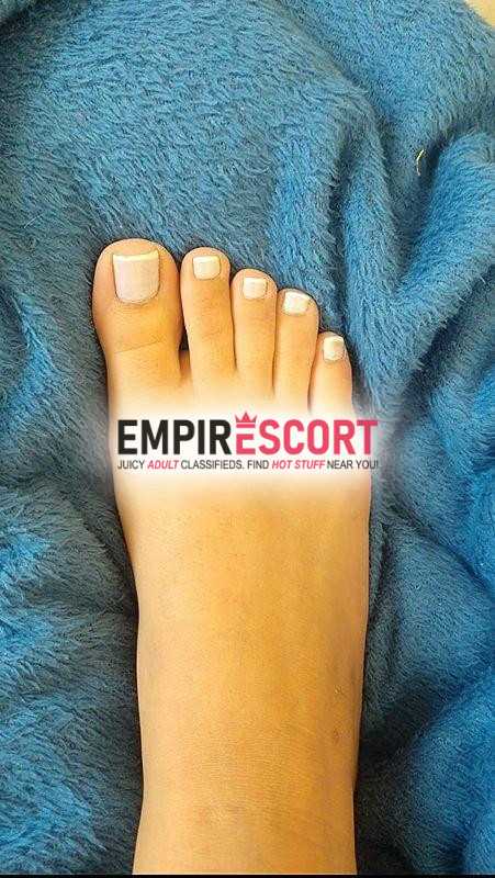 cristal tatuada.mistress amp footjob domme fetiches é só me dizer.