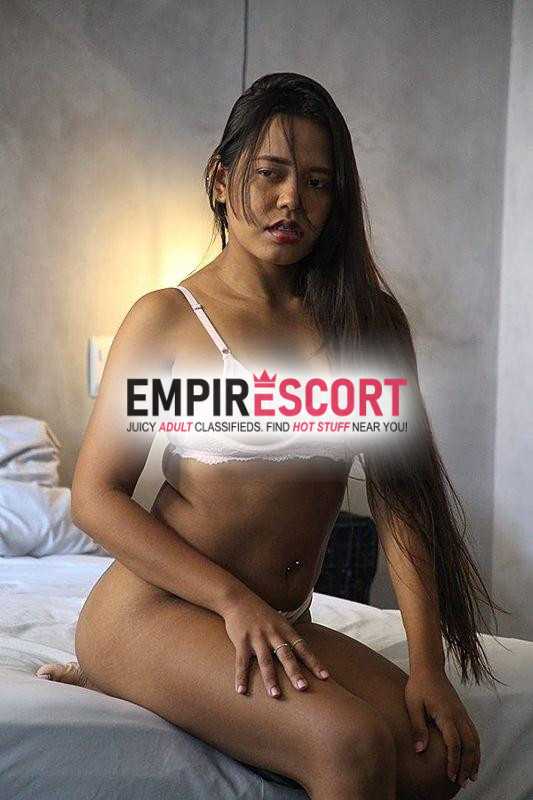 amazonense recém chegada em goiânia amores adoro um oral gostoso e babado 😈🔥