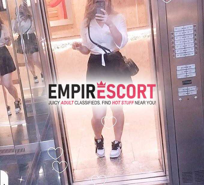 300 1h loira sensualsimpática. só atendo em hotéis e motéis.