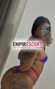meu nome é jussara uma acompanhante de luxo sedutora e sofisticada. com traços exóticos e olhos cativantes sou uma mulher envolvente e misteriosa. minhas curvas perfeitamente esculpidas e meu sorriso encantador são irresistíveis. acompanho cavalheiros refinados em experiências inesquecíveis repletas de paixão e intimidade. sou personificação elegância e do prazer uma musa que desperta desejos profundos e realiza fantasias ardentes. comigo cada momento se torna uma jornada apaixonante