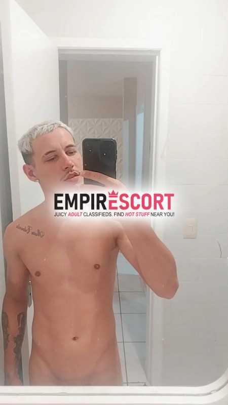 moreno bem dotado carinhoso sigiloso gosta do que faz