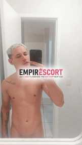 moreno bem dotado carinhoso sigiloso gosta do que faz