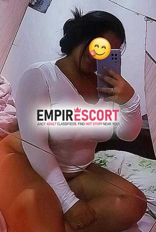 novinha baixinha rabuda do bucetão disponível pra fazer você gozar gostoso🤤💦